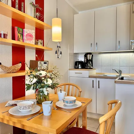 Im Seepark Mit Balkon Und Ahoi-rabatt Apartment